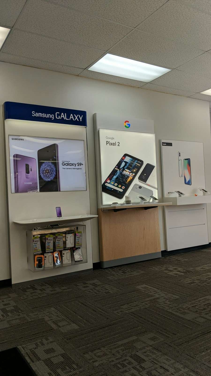Verizon Authorized Retailer – Victra | 2002 N Riverside Ave Suite 103, Rialto, CA 92377, USA | Phone: (909) 873-5200