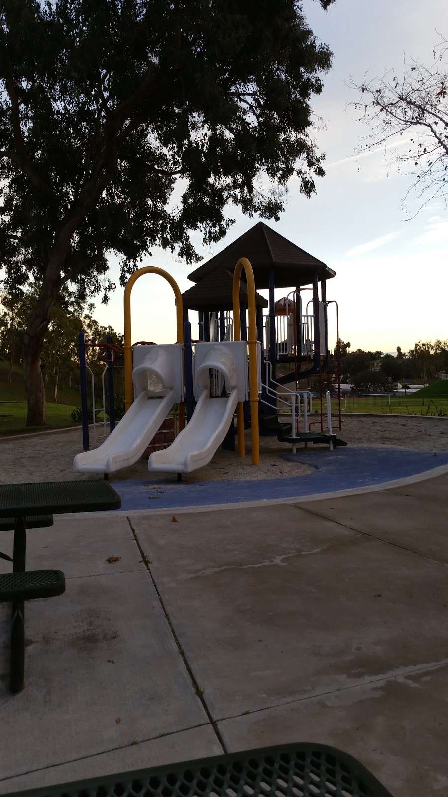 Castille Park | 27032 Vía Oviedo, Mission Viejo, CA 92691, USA | Phone: (949) 470-3061