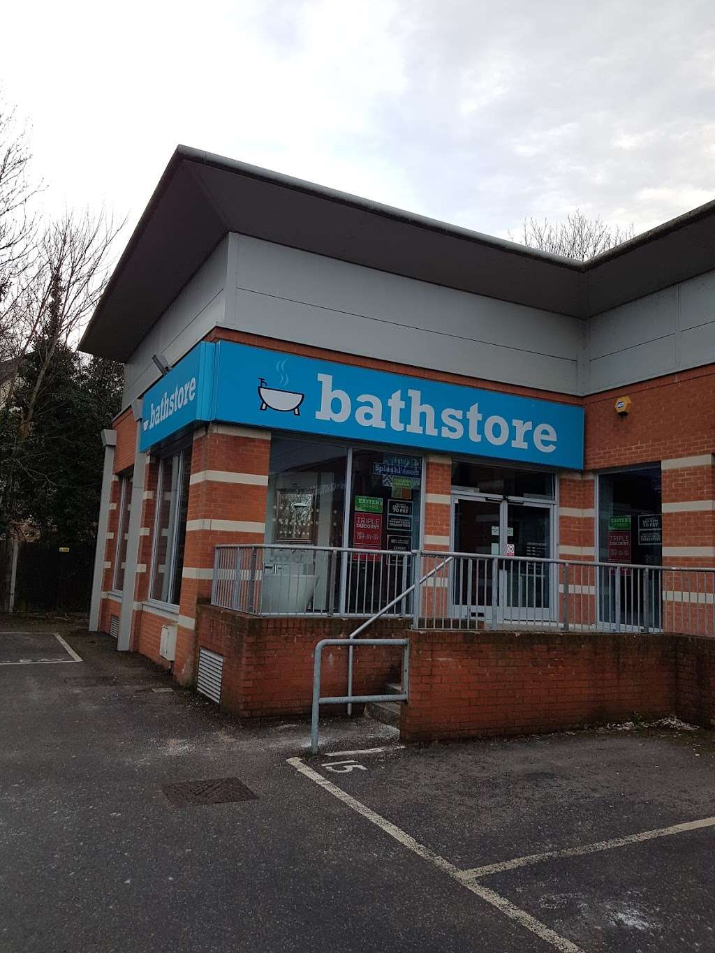 bathstore Sevenoaks | Unit 2 London Rd, Sevenoaks TN13 2DN, UK | Phone: 01732 454112