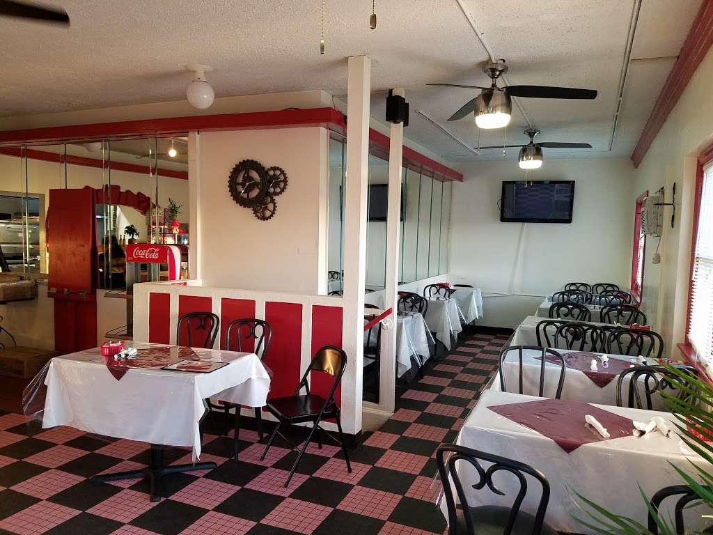 Montes Cafe | 1916 Boulevard, Seaside Park, NJ 08752, USA | Phone: (732) 250-4101