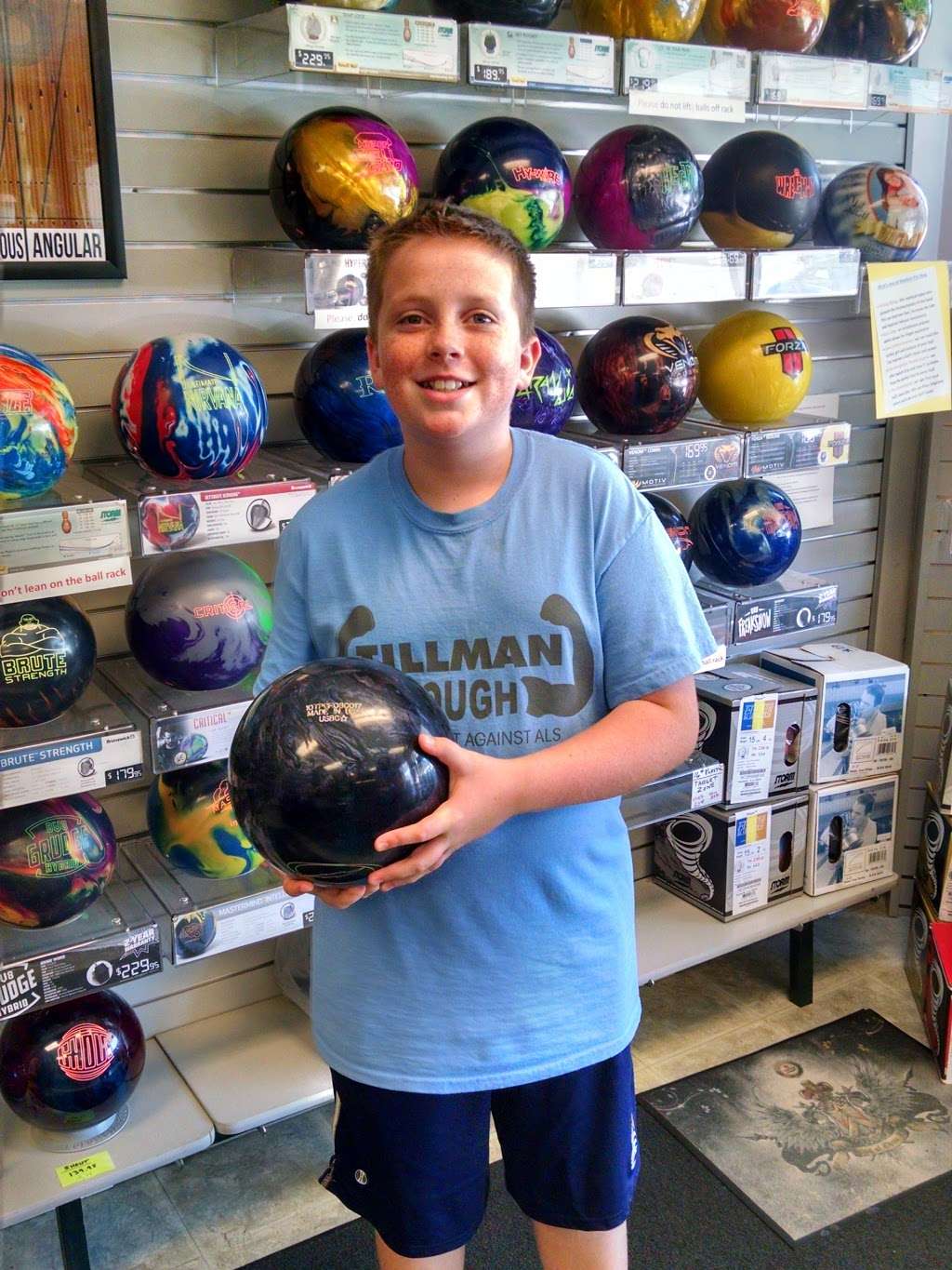 Bowlers Pro Shop | 4101 S Howell Ave, Milwaukee, WI 53207, USA | Phone: (414) 744-2695