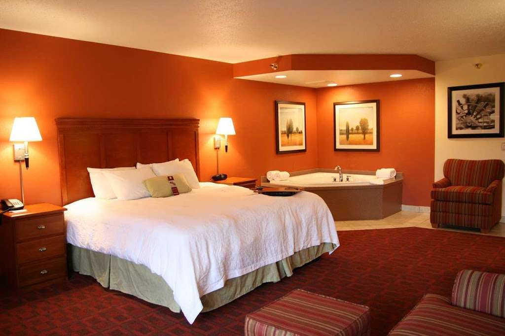 Hampton Inn Joliet - I-55 | 3555 Mall Loop Dr, Joliet, IL 60431, USA | Phone: (815) 439-9500