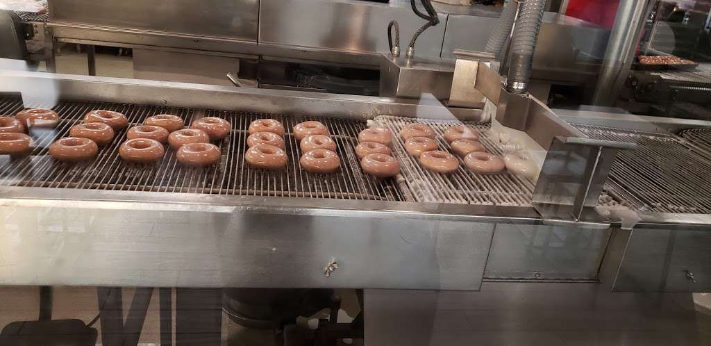 Krispy Kreme Doughnuts | 1331 W Craig Rd, North Las Vegas, NV 89030, USA | Phone: (702) 657-9575