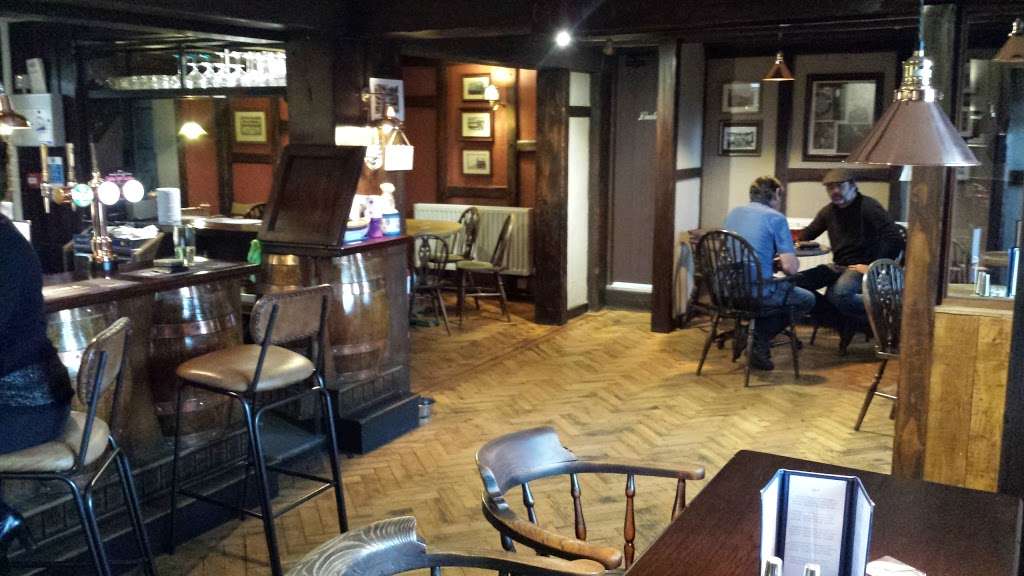 Old House at Home | 63-65 West St, Dormansland, Lingfield RH7 6QP, UK | Phone: 01342 836828