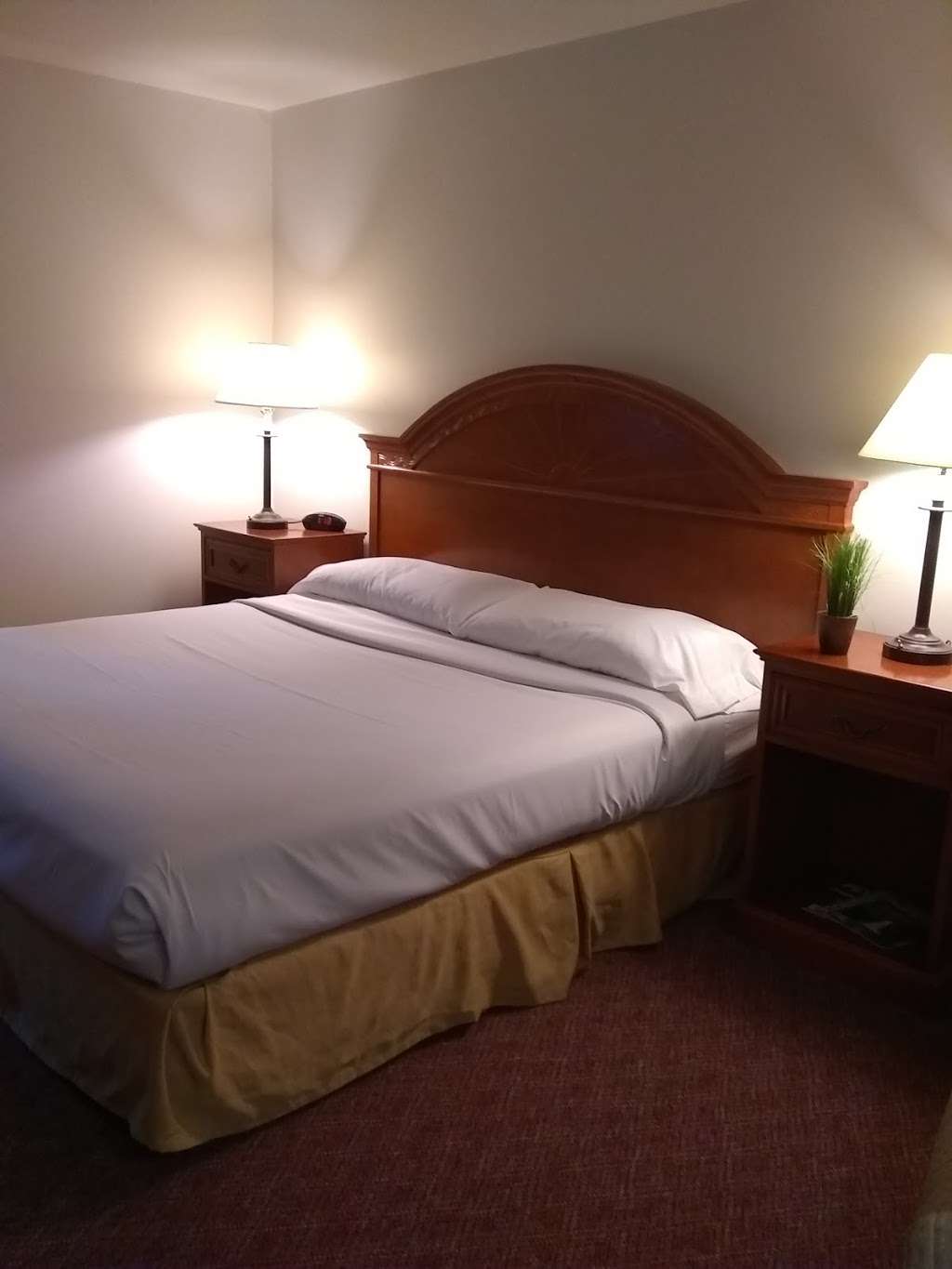 Countryside Motel | 134 Hartman Bridge Rd, Ronks, PA 17572 | Phone: (717) 687-8431