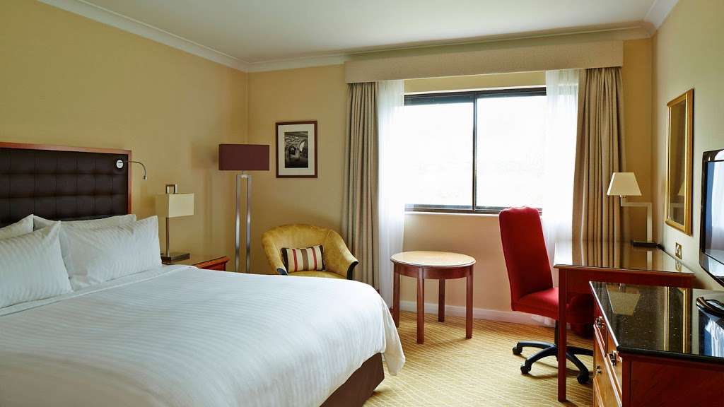 Waltham Abbey Marriott Hotel | Old Shire Ln, Waltham Abbey EN9 3LX, UK | Phone: 01992 717170