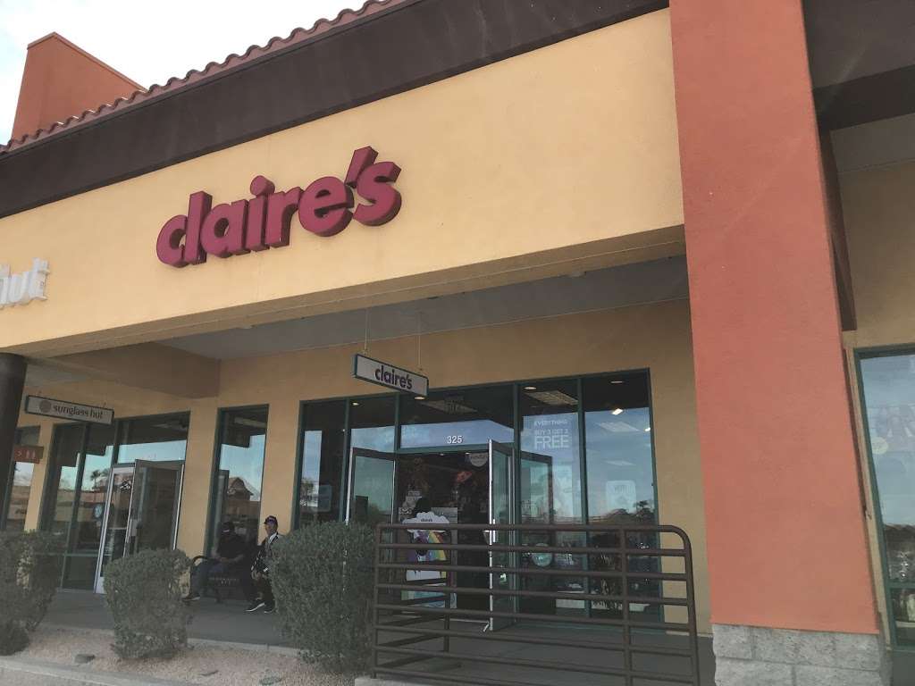 Claires | 2796 Tanger Way # 325, Barstow, CA 92311 | Phone: (760) 253-5279