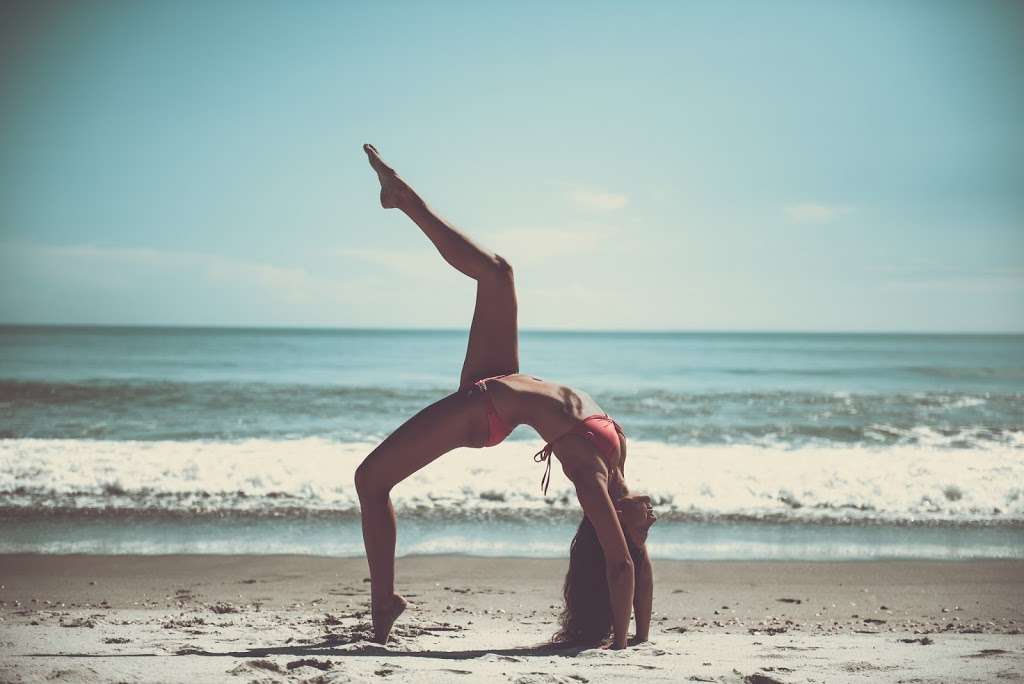 Yoga Beach | 802 Andrews Ave, Delray Beach, FL 33483, USA | Phone: (561) 425-8655
