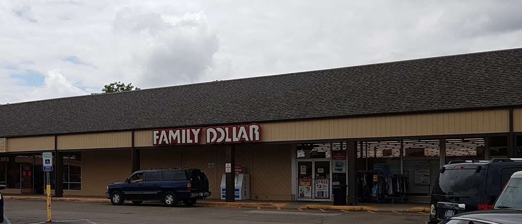 Family Dollar | 392 S Indiana St, Mooresville, IN 46158, USA | Phone: (317) 831-9121