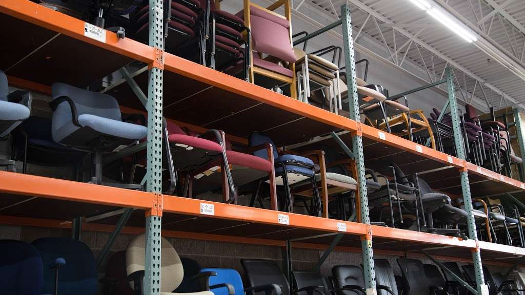 Office Furniture Warehouse - Waukesha | 416 Bluemound Rd, Waukesha, WI 53188 | Phone: (262) 691-8838