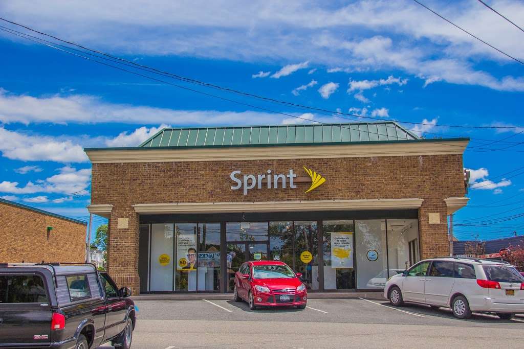 Sprint Store | 2375 Richmond Ave, Staten Island, NY 10314, USA | Phone: (718) 494-5900