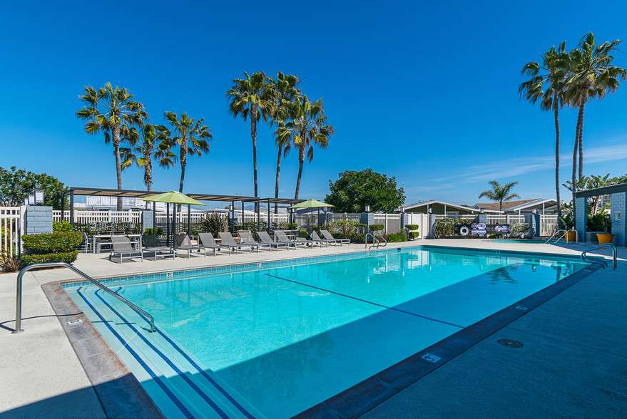 Huntington By The Sea Mobile Estates | 21851 Newland St, Huntington Beach, CA 92646 | Phone: (714) 536-3826