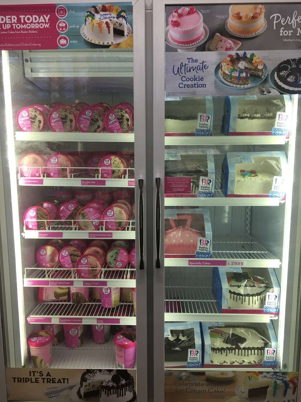 Baskin-Robbins | 210 Peterson Rd, Libertyville, IL 60048, USA | Phone: (847) 680-8008