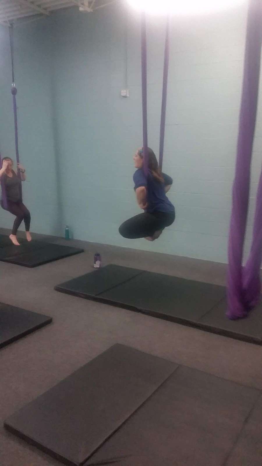 Lotus Aerial Dance & Aerial Yoga | 3240 W Lake Ave, Glenview, IL 60026, USA | Phone: (224) 616-3397