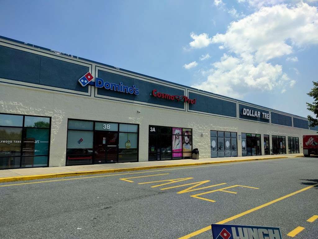 Dollar Tree | 261 N Dupont Hwy #2, Dover, DE 19901 | Phone: (302) 747-2073