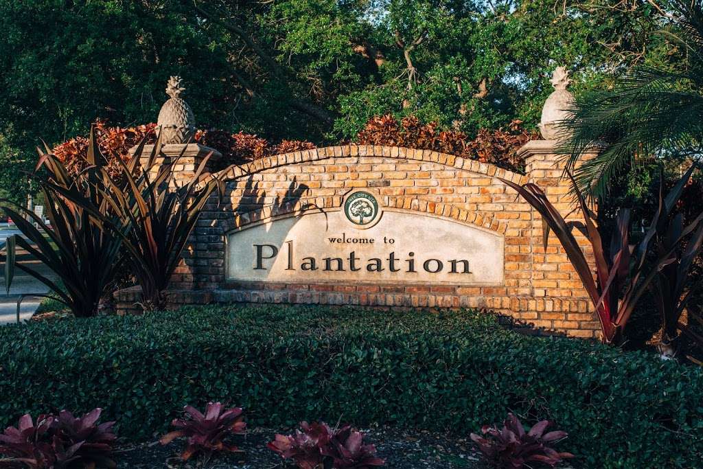 The Plantation Realtor - Amanda Martin | 5760 SW 5th St, Plantation, FL 33317, USA | Phone: (954) 732-0722