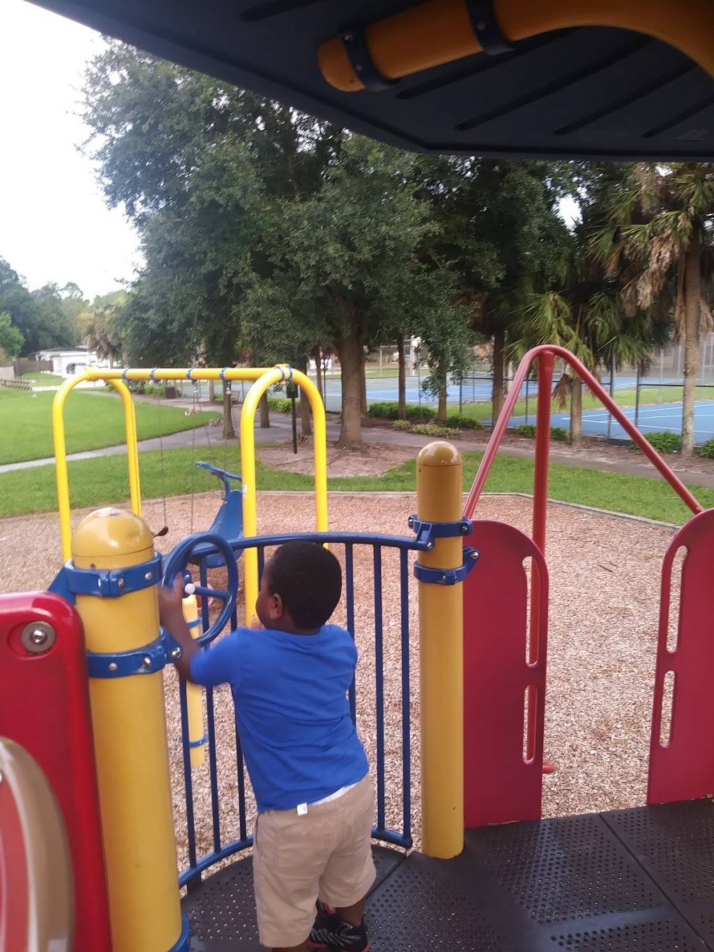 Reeves Terrace Neighborhood Center | 150 Mc Jordan Ave, Orlando, FL 32801, USA | Phone: (407) 246-4471