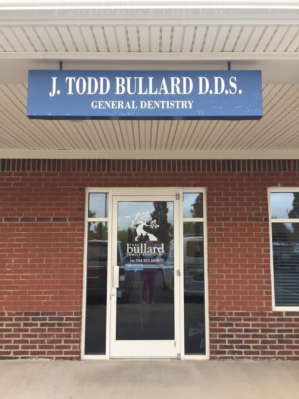 J. Todd Bullard, DDS | 8310 Medical Plaza Dr suite a, Charlotte, NC 28262 | Phone: (704) 503-1800