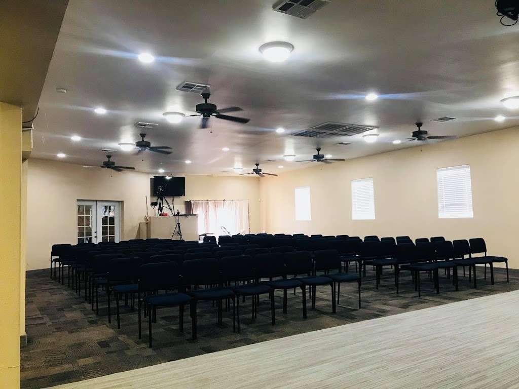 Iglesia Casa De Misericordia | 6412 W Broadway Rd, Phoenix, AZ 85043, USA | Phone: (623) 570-7237 Iglesia Casa De Misericordia | 6412 W Broadway Rd, Phoenix, AZ 85043, USA | Phone: (623) 570-7237