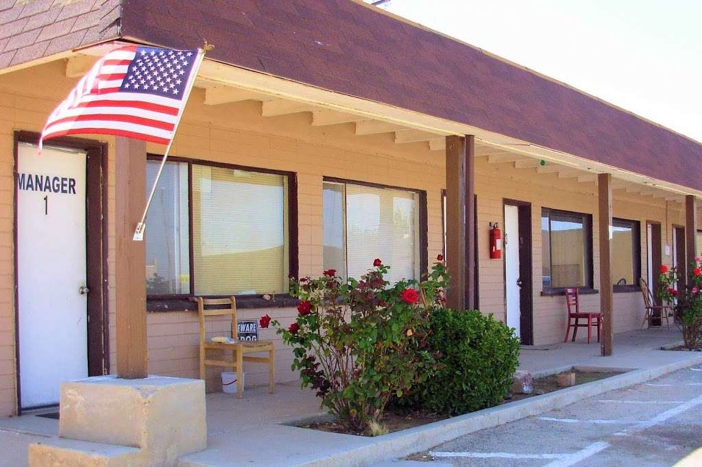 High Desert Lodge | 27180 Twenty Mule Team Rd, Boron, CA 93516, USA | Phone: (661) 965-2015