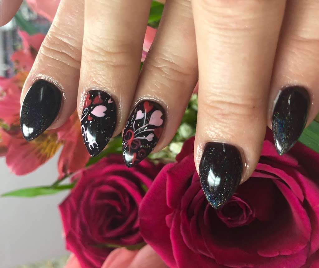 Lee Nails, 1046 E Schaumburg Rd, Streamwood, IL 60107, USA