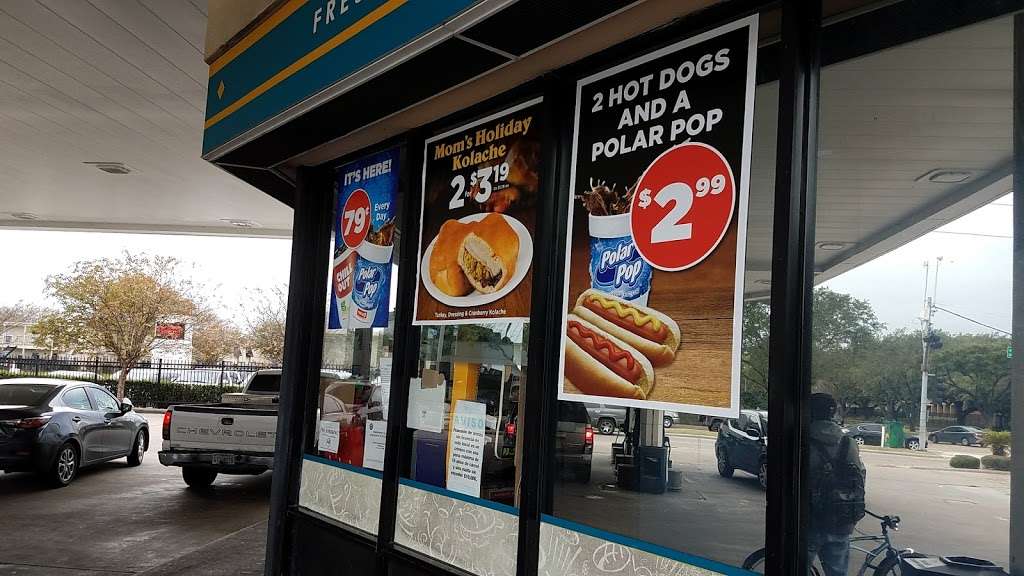 Circle K | 11200 S Wilcrest Dr, Houston, TX 77099, USA | Phone: (281) 498-0073