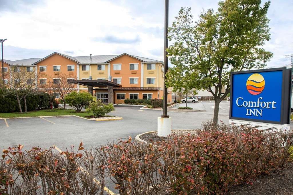 Comfort Inn Gurnee - Mall Area | 6080 Gurnee Mills Cir E, Gurnee, IL 60031, USA | Phone: (847) 855-8866