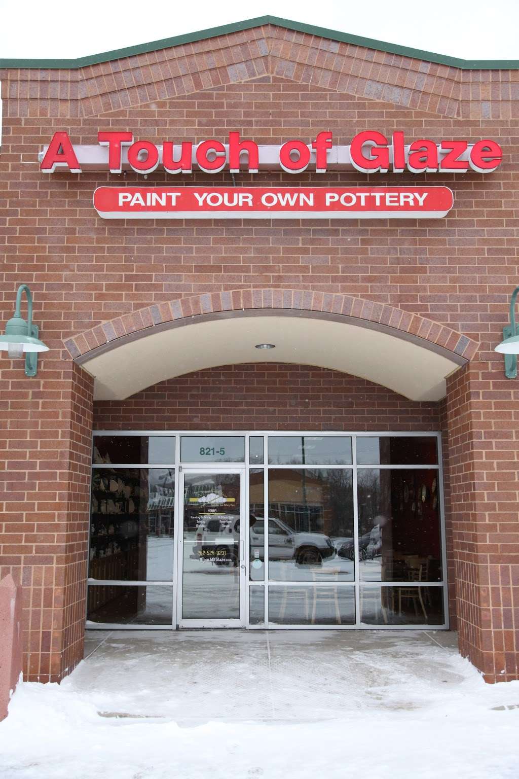 A Touch of Glaze | 821-5 Meadowbrook Rd, Waukesha, WI 53188, USA | Phone: (262) 259-0013