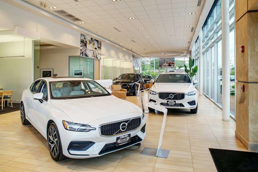 Fields Volvo Cars Northfield | 770 Frontage Rd, Northfield, IL 60093, USA | Phone: (847) 831-2100