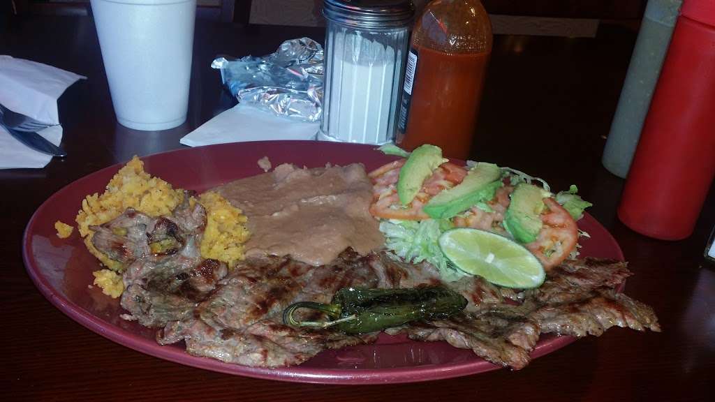 Taqueria El Rincon Mexicano | 1816 Irving Park Rd, Hanover Park, IL 60133, USA | Phone: (630) 483-8000