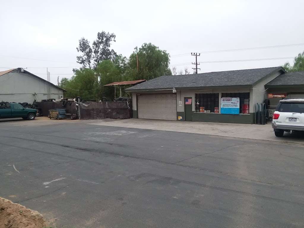 Budget Tire Inc | 550 E Lakeshore Dr, Lake Elsinore, CA 92530, USA | Phone: (951) 674-9888