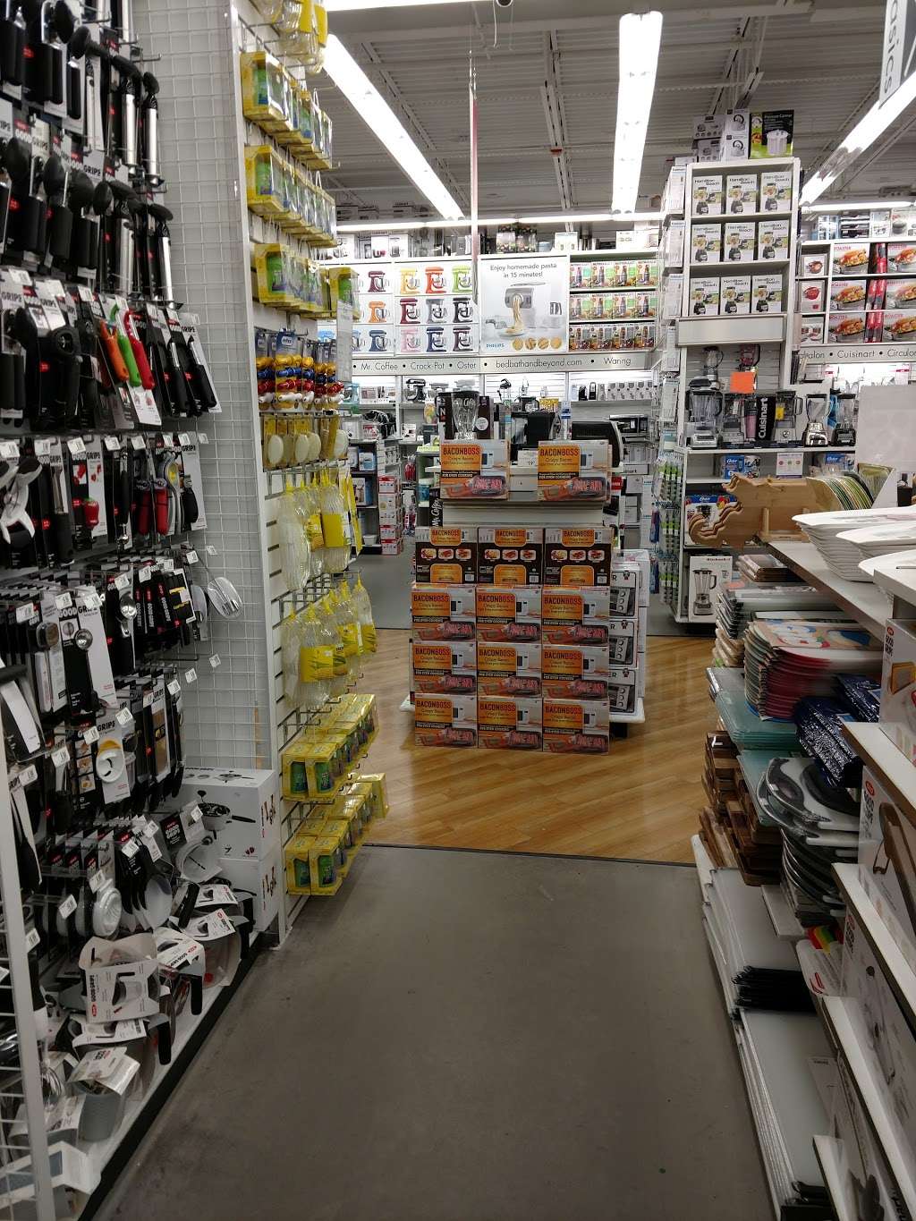 Bed Bath & Beyond | 600 S St W, Raynham, MA 02767, USA | Phone: (508) 824-0193