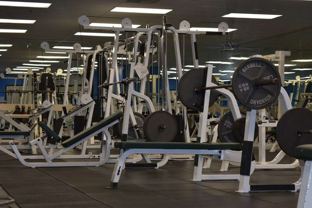 The Office Gym and Fitness Center 24/7 GYM - 4076 Charlotte Hwy, Lake