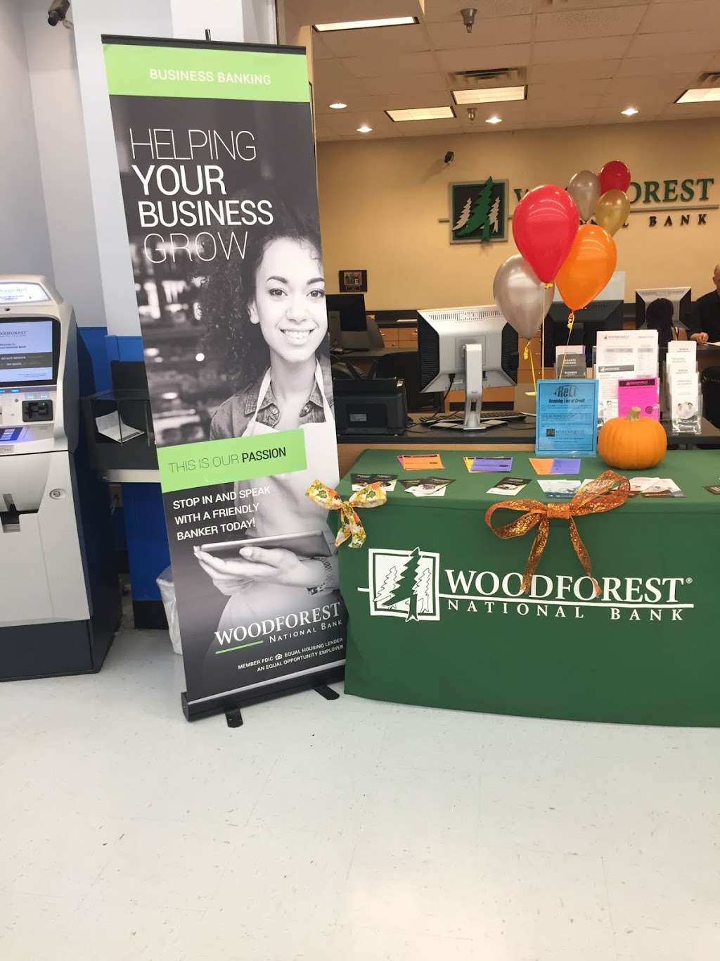 Woodforest National Bank | 2727 Dunvale Rd, Houston, TX 77063 | Phone: (713) 789-9939