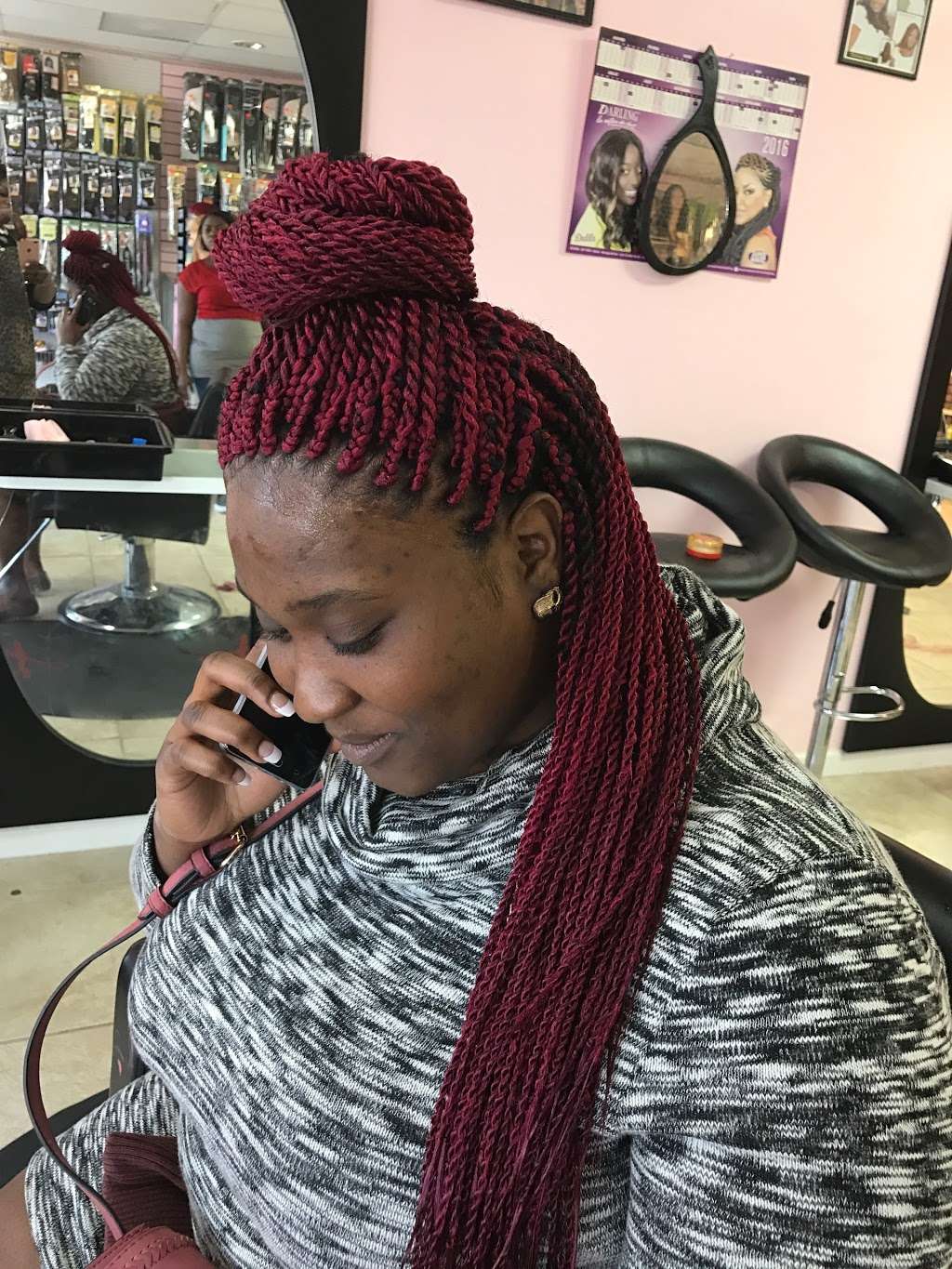 Maggies African Hair Braiding | 2415 W 63rd St, Chicago, IL 60629 | Phone: (773) 863-9010