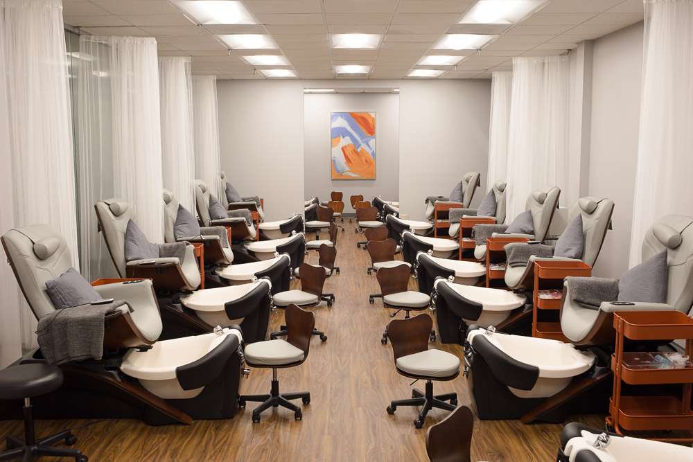 Continuum Pedicure Spas | 2236 S 162nd St, New Berlin, WI 53151, USA | Phone: (262) 754-4900