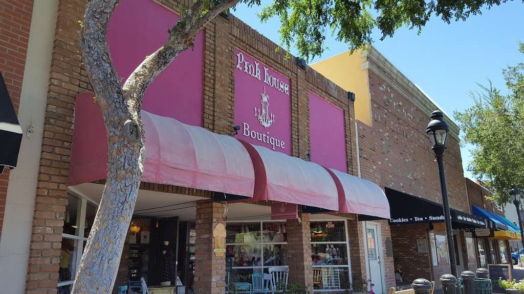 Pink House Boutique | 7009 N 58th Ave, Glendale, AZ 85301, USA | Phone: (623) 298-4766