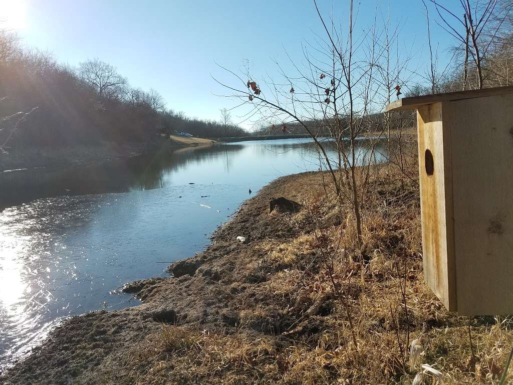 Henrys trout pond | Lawrence, KS 66047, USA