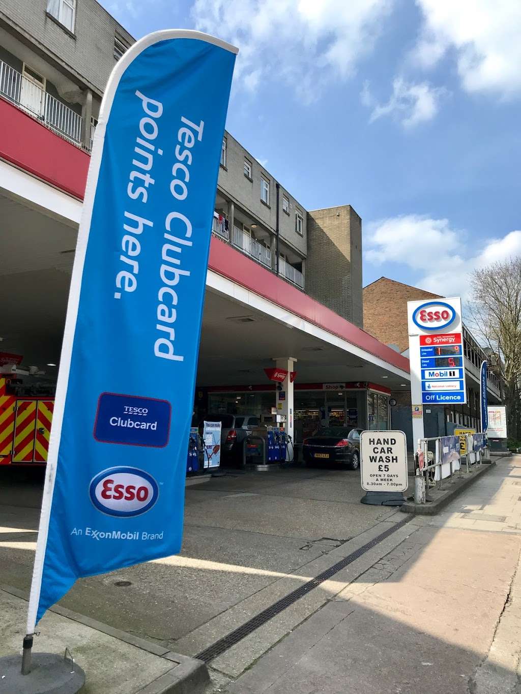 Esso | 213-217 Hornsey Rd, London N7 6RA, UK | Phone: 029 2023 3531