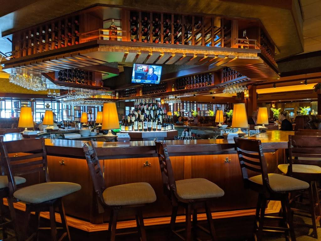 Seasons 52 | 6085 Poplar Ave, Memphis, TN 38119, USA | Phone: (901) 682-9952