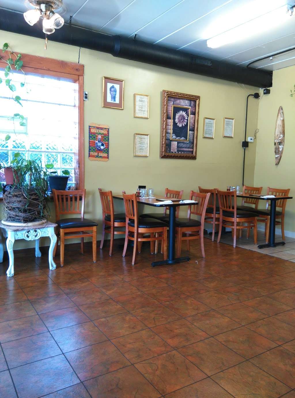 Daisys Catering Cafe | 15417 Vincennes Rd, Phoenix, IL 60426, USA | Phone: (708) 566-4648