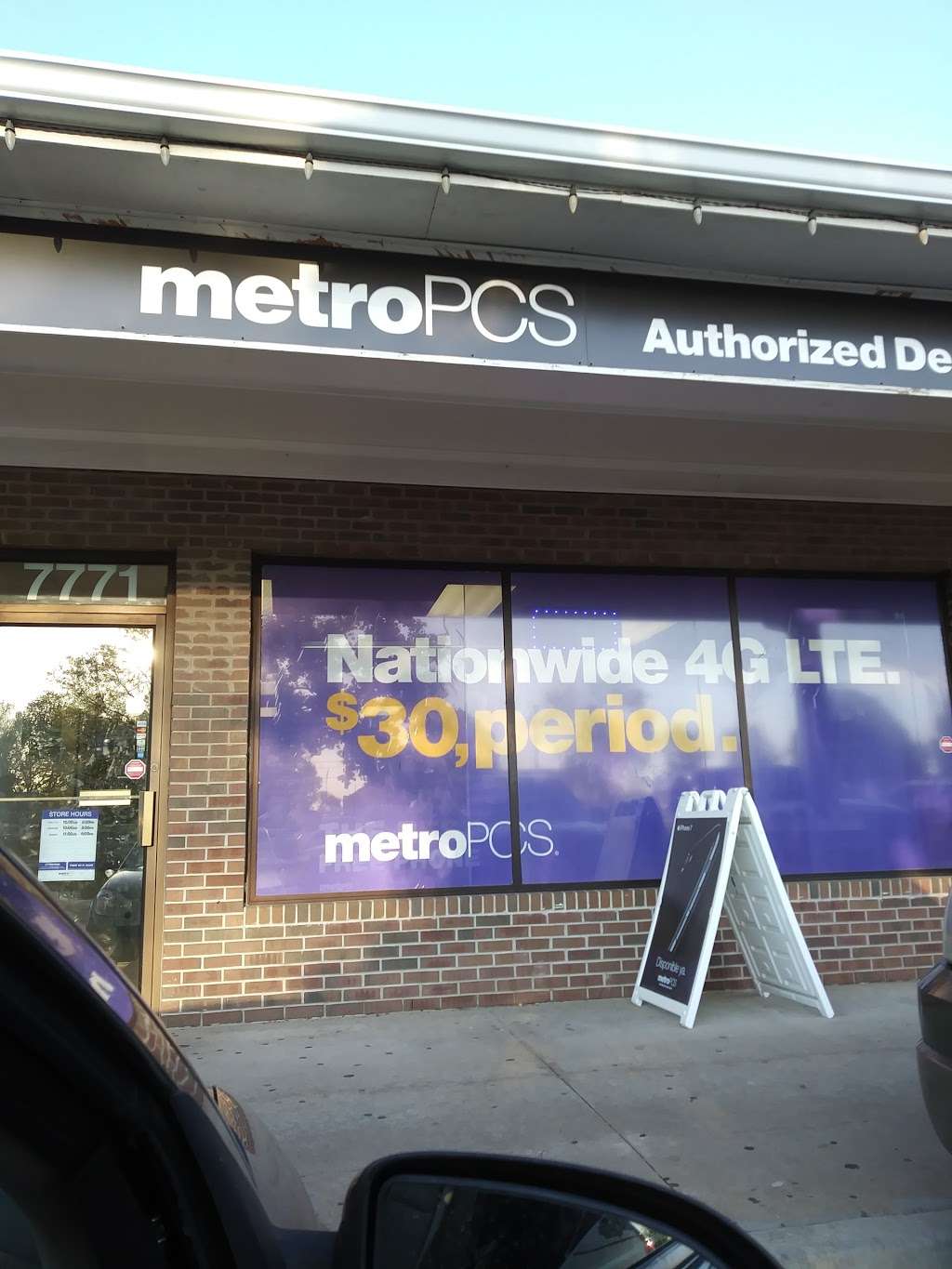 Metro by T-Mobile | 7771 Quivira Rd, Lenexa, KS 66216, USA | Phone: (913) 283-7347