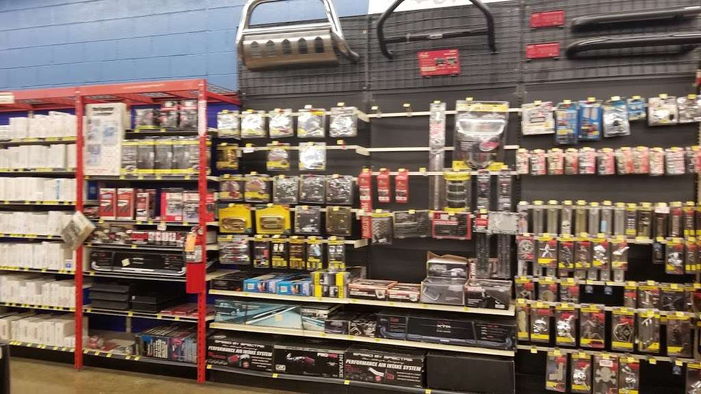 Pep Boys Auto Parts & Service | 1000 S Christopher Columbus Blvd, Philadelphia, PA 19147, USA | Phone: (215) 463-9830