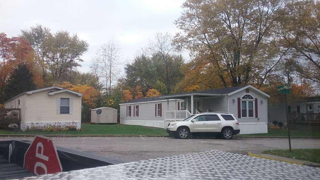 Garden Hill Mobile Home Park | 4111 W Vernal Pike, Bloomington, IN 47404, USA | Phone: (812) 336-8004