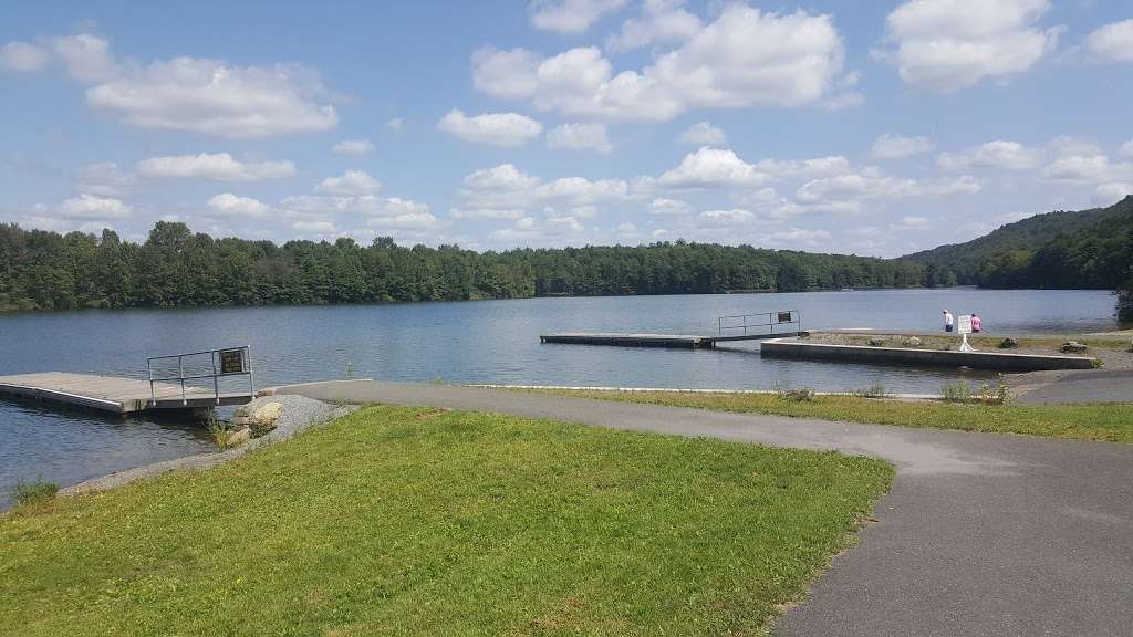 Preachers Camp Boat Launch, Beltzville State Park | 575-975 Preachers Camp Dr, Lehighton, PA 18235, USA | Phone: (610) 377-0045