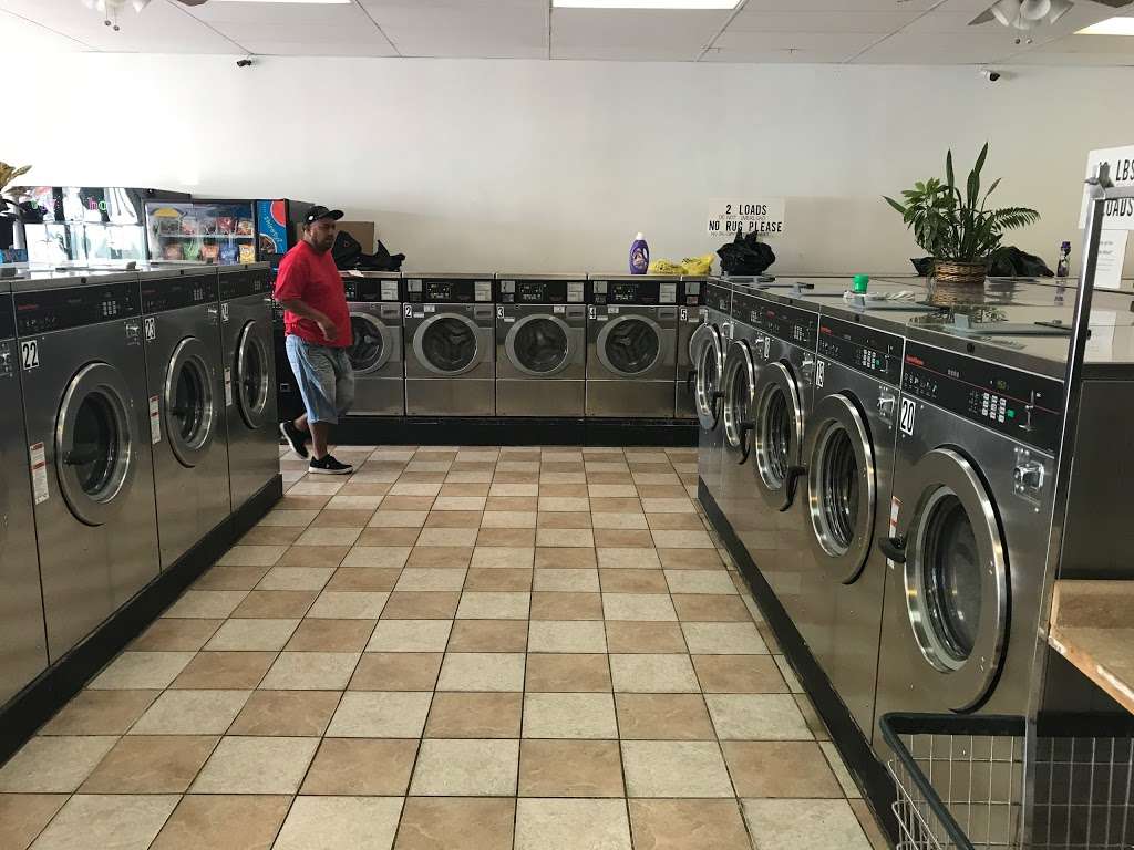 King Laundry | 826 U.S. 31 N, Greenwood, IN 46142 | Phone: (317) 490-8800