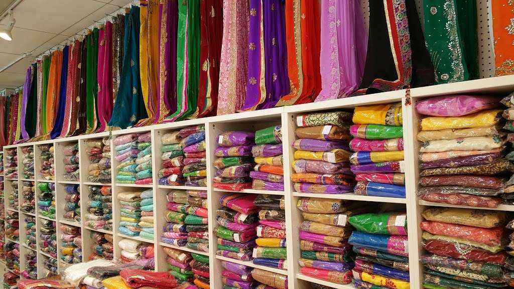 Roopam Sarees | 1044 University Ave, Berkeley, CA 94710, USA | Phone: (510) 848-2642