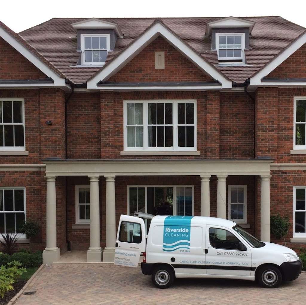 Riverside Cleaning | Portsmouth Rd, Surbiton KT6 4HW, UK | Phone: 07860 226202