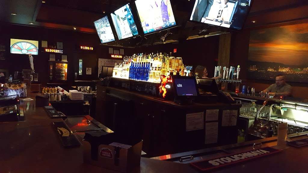 The Bar @ Bermuda & St. Rose | 11624 Bermuda Rd, Henderson, NV 89052, USA | Phone: (702) 269-3177