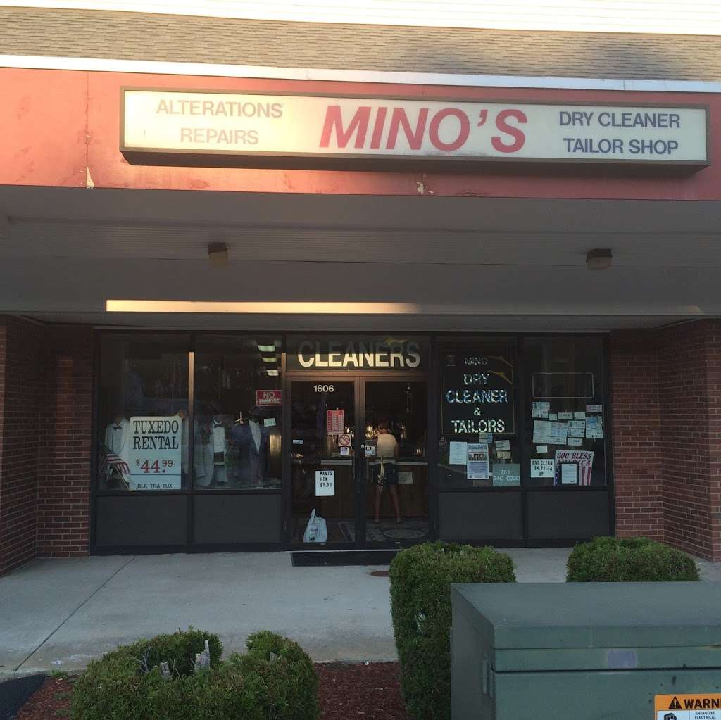 Minos Tailor and Tuxedo | 1606 Main St, South Weymouth, MA 02190, USA | Phone: (781) 340-0220